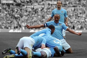 塔图姆与40激战篮网分钟，重返赛场胜负难料！，阿扎伦卡焦点对战赛场气氛高涨-爱游戏电子